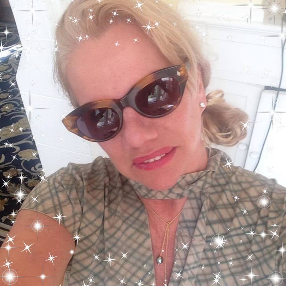 Meet your Posher, Darlyne